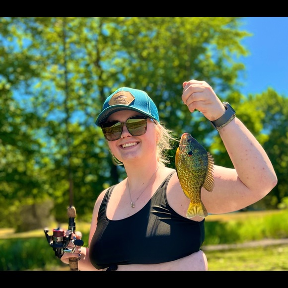 Meet your Posher, Aubree - Picture 1 of 2